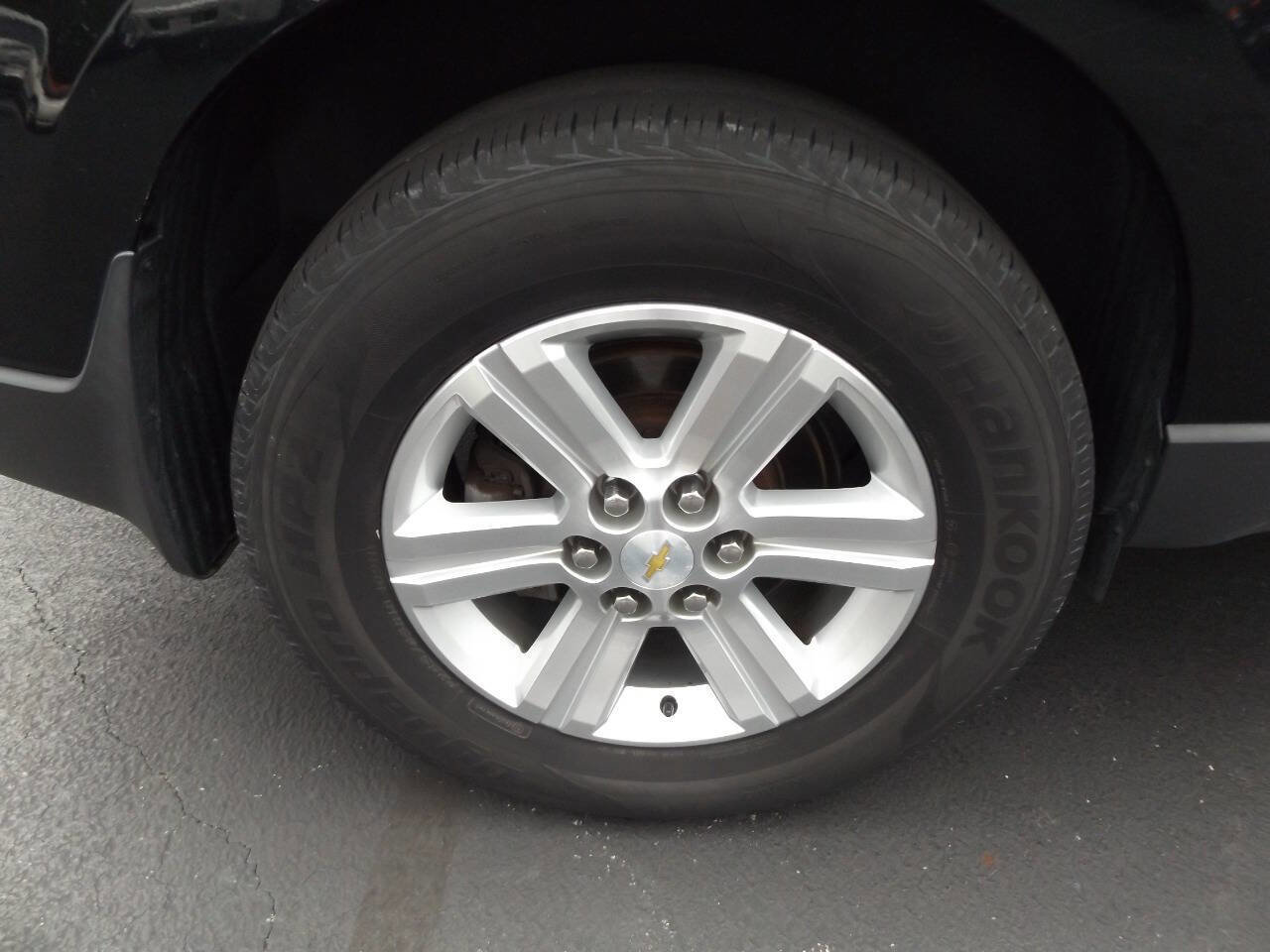 Used 2014 Chevrolet Traverse LT image 34