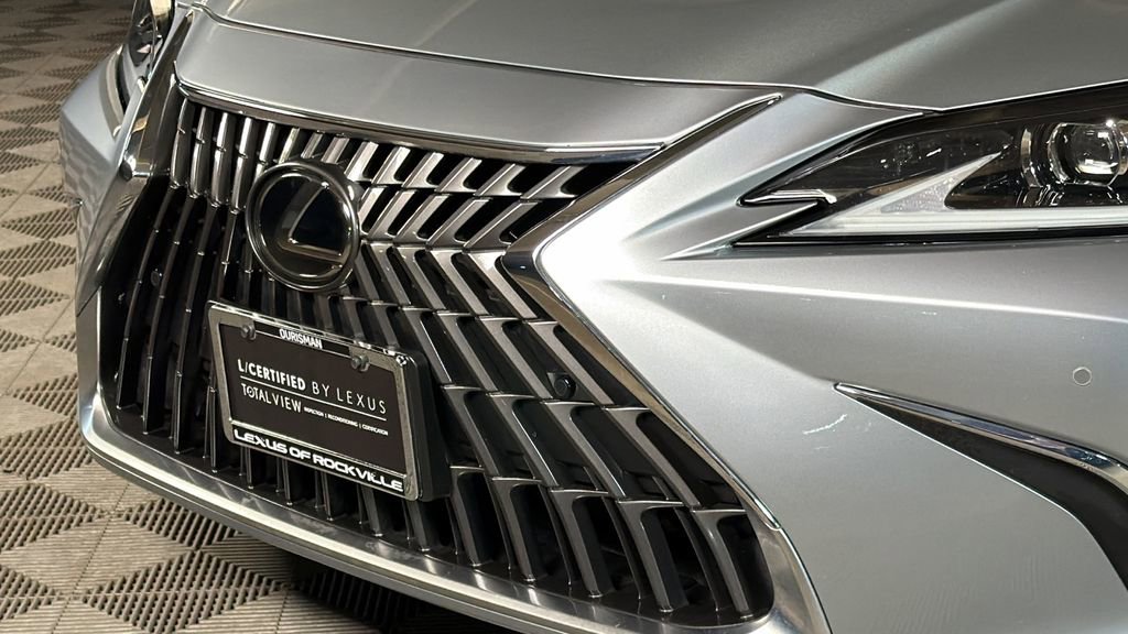 Certified 2023 Lexus ES 350 w/ Premium Package image 3