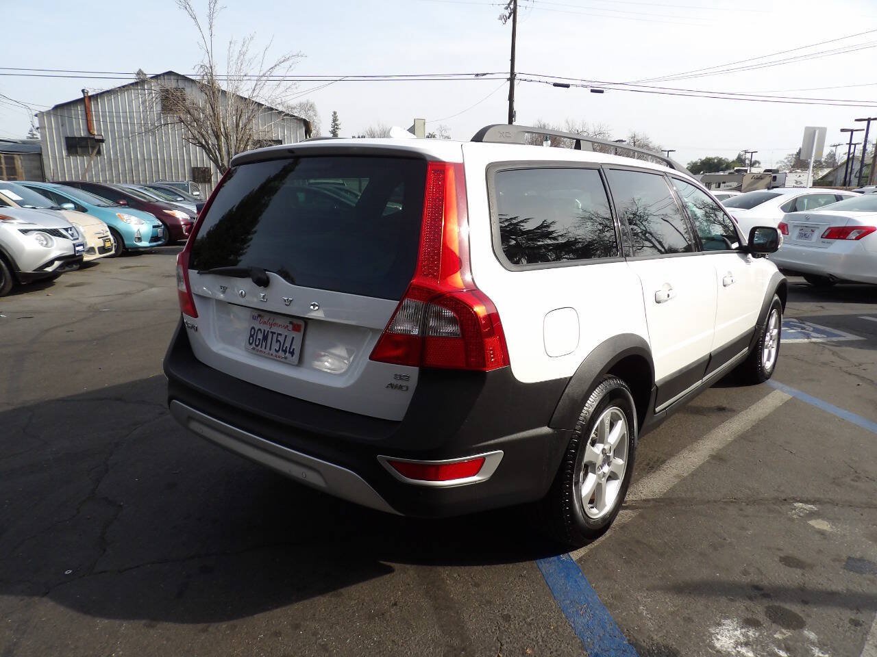 Used 2009 Volvo XC70 3.2 AWD/4WD image 3