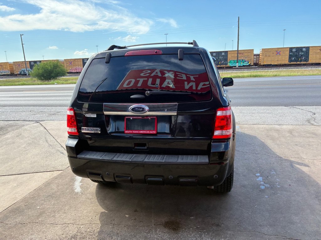 Used 2011 Ford Escape Limited w/ 302A Rapid Spec Order Code FWD image 8