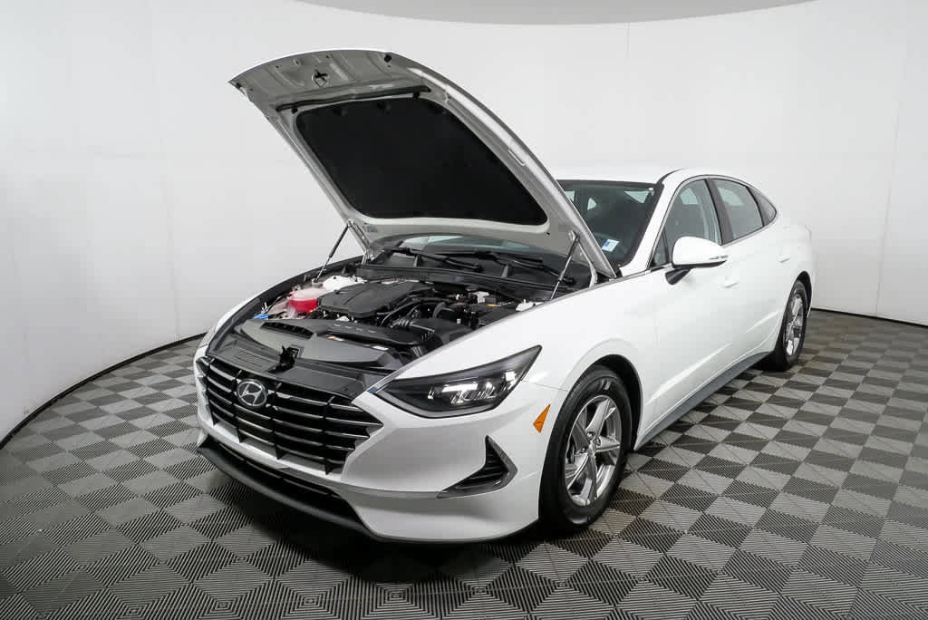 Certified 2023 Hyundai Sonata SE w/ Cargo Package image 30