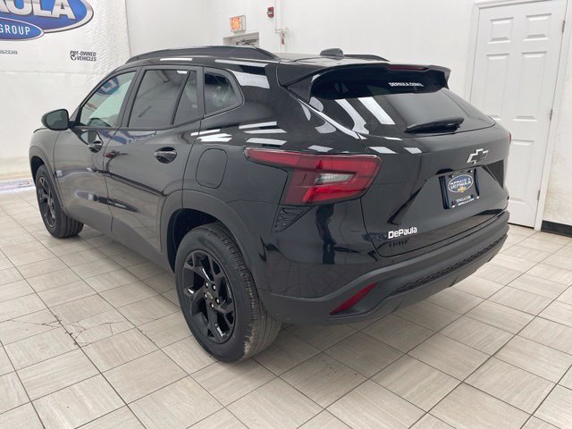 New 2026 Chevrolet Trax LT w/ Driver Confidence Package FWD image 4