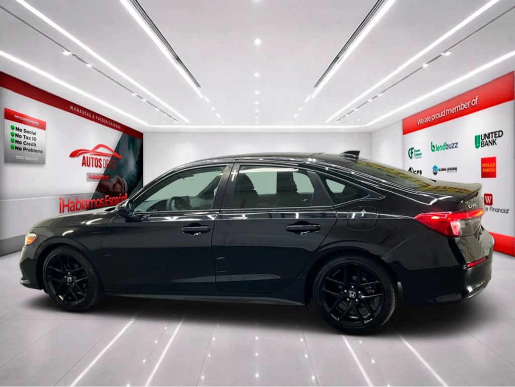 Used 2024 Honda Civic Sport image 4