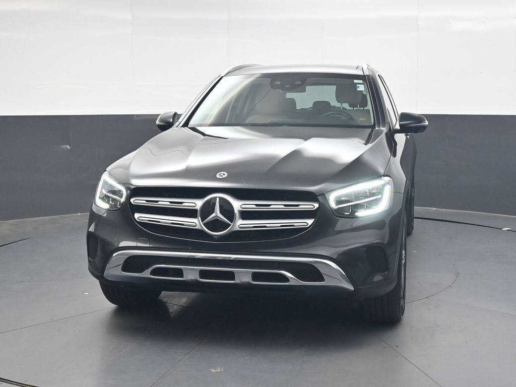 Used 2022 Mercedes-Benz GLC 300 4MATIC w/ Driver Assistance Package image 12