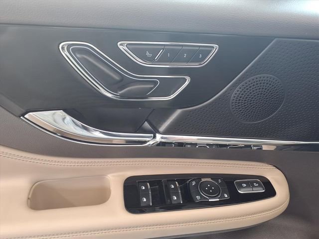 Certified 2024 Lincoln Corsair AWD w/ Equipment Group 101A image 7