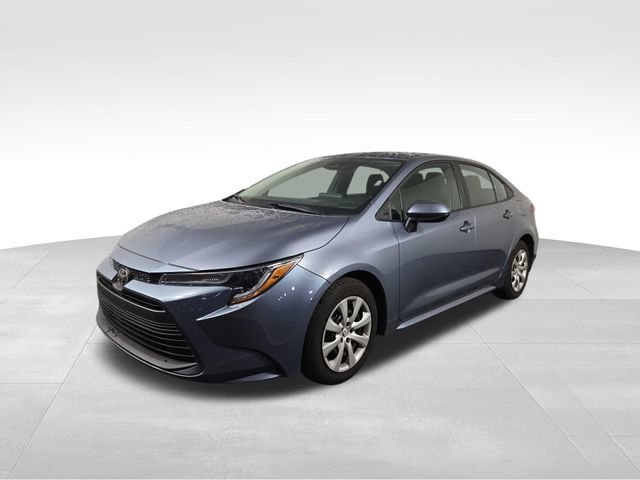 Used 2024 Toyota Corolla LE FWD image 2