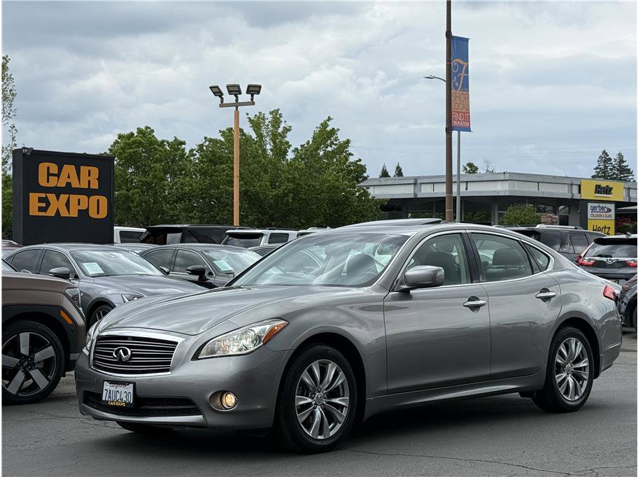 Used 2013 INFINITI M37 w/ Premium Pkg