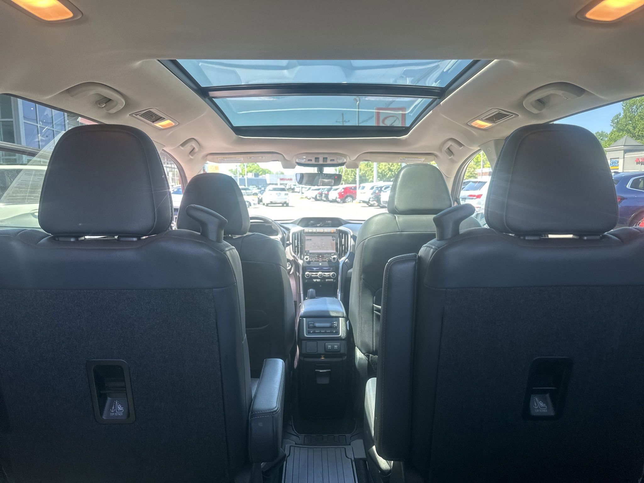 Used 2020 Subaru Ascent Limited w/ Technology Package AWD/4WD image 17