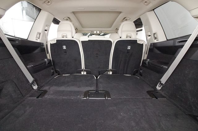 Certified 2023 Volvo XC90 B6 Plus AWD/4WD image 23