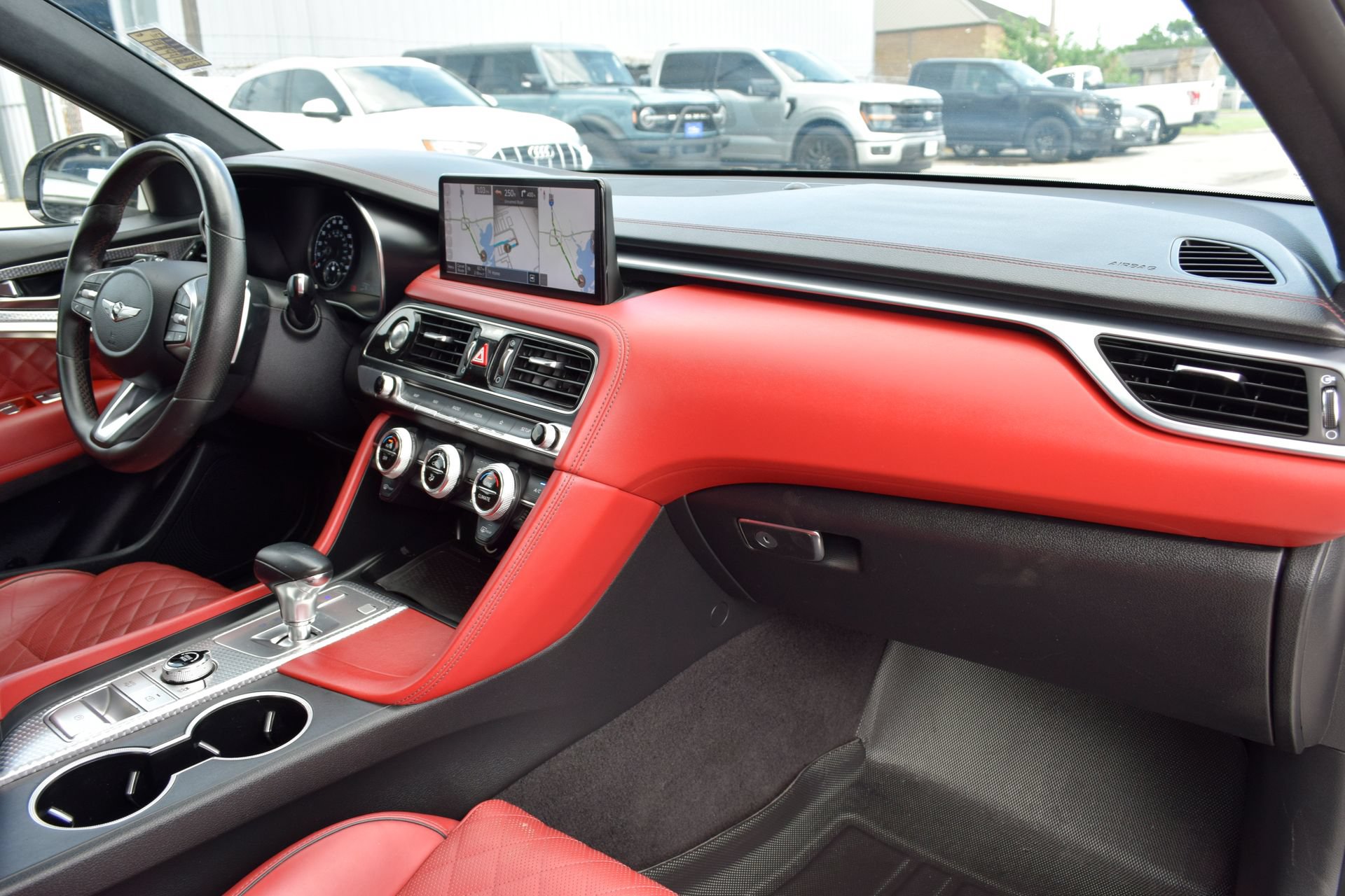 Used 2022 Genesis G70 3.3T Launch Edition RWD image 20