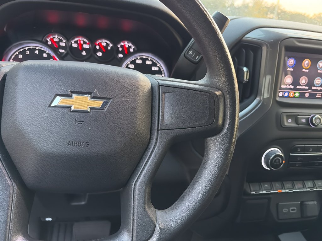 Used 2024 Chevrolet Silverado 1500 Custom w/ Turbomax Blackout Package RWD image 22