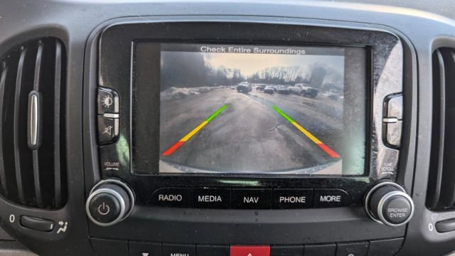 Used 2014 FIAT 500L Trekking w/ Popular Equipment Group image 37