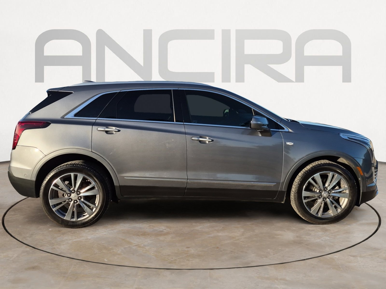 Used 2021 Cadillac XT5 Premium Luxury image 11