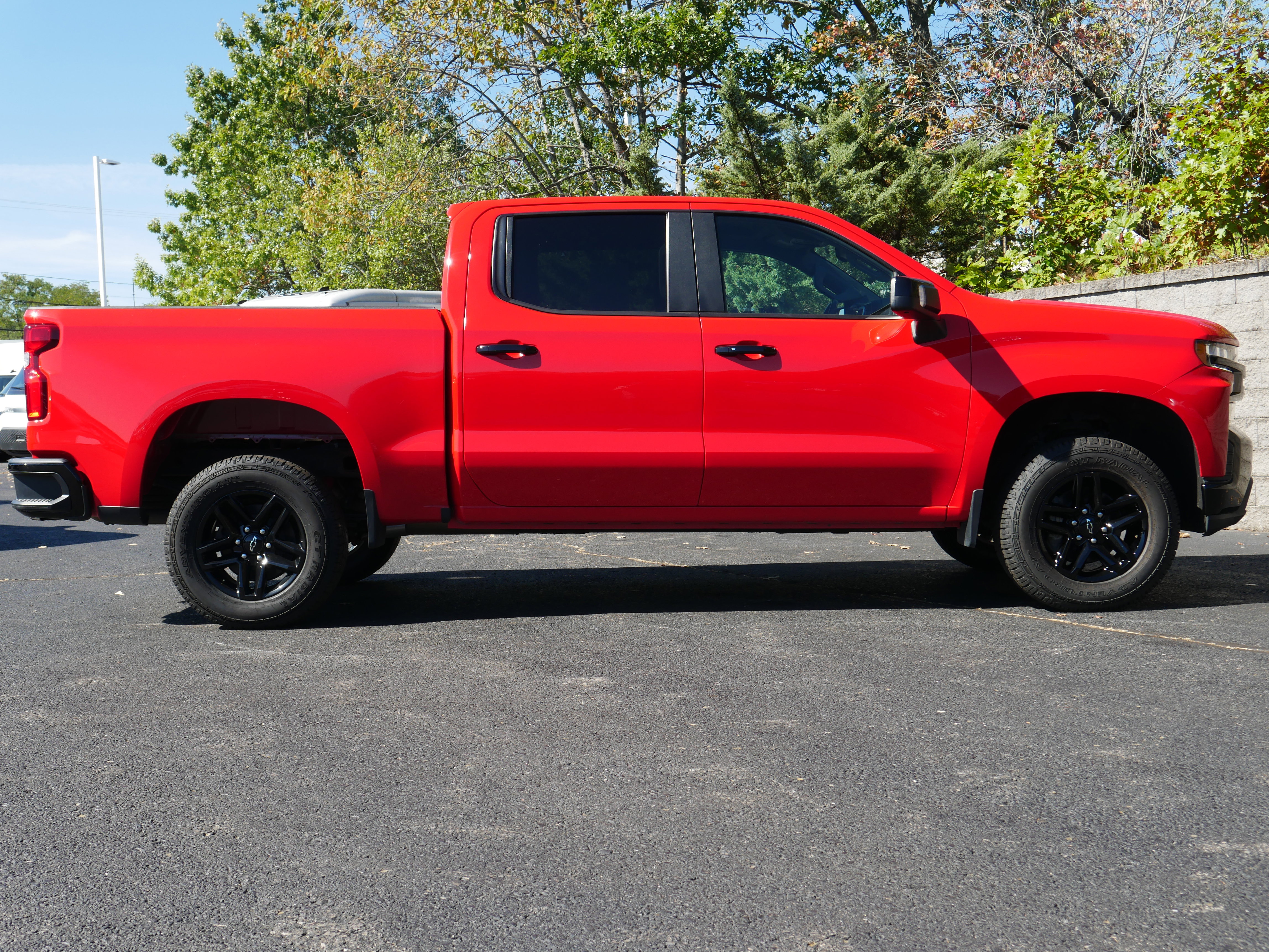 Certified 2021 Chevrolet Silverado 1500 LT Trail Boss w/ Convenience Package II image 8