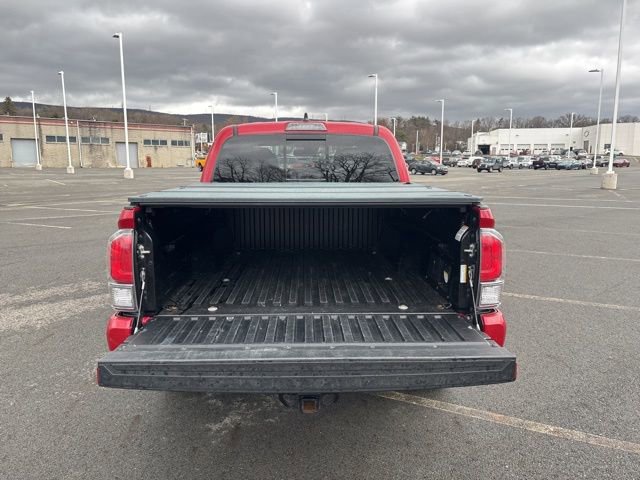 Used 2021 Toyota Tacoma TRD Sport AWD/4WD image 16