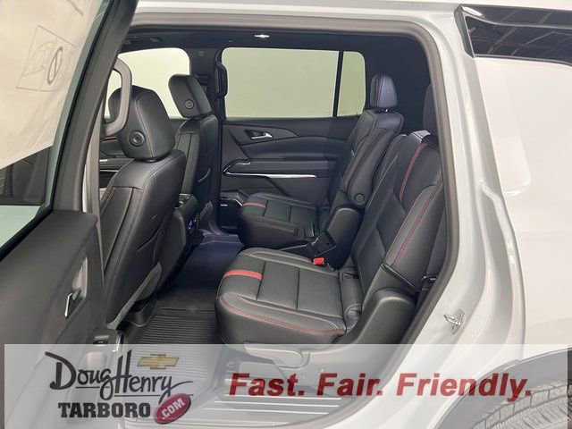 New 2026 Chevrolet Traverse RS w/ LPO, Floor Liner Package image 36