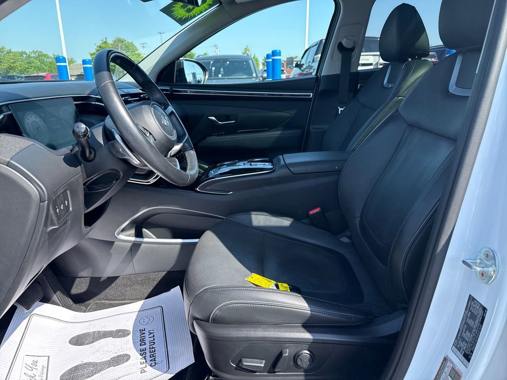 Used 2022 Hyundai Tucson Limited w/ Cargo Package FWD image 11