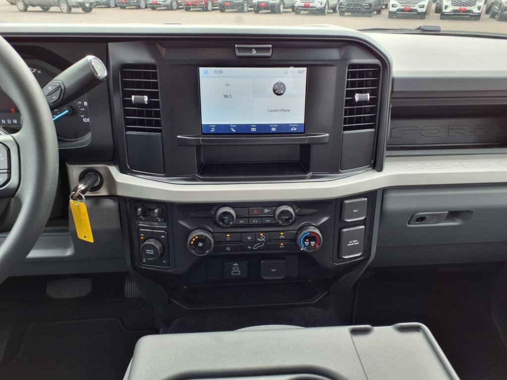 New 2026 Ford F250 XL image 10