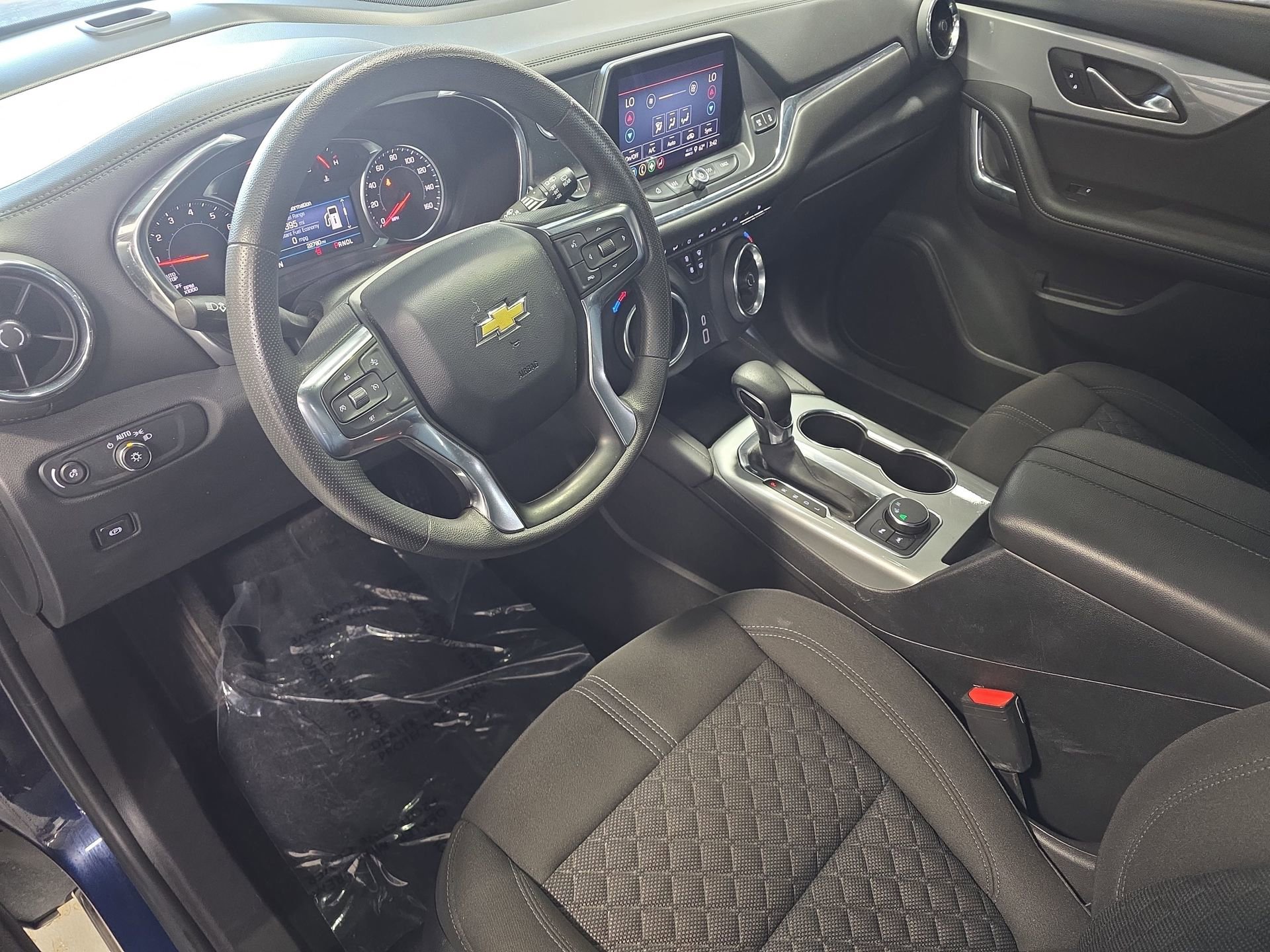 Used 2022 Chevrolet Blazer LT image 16