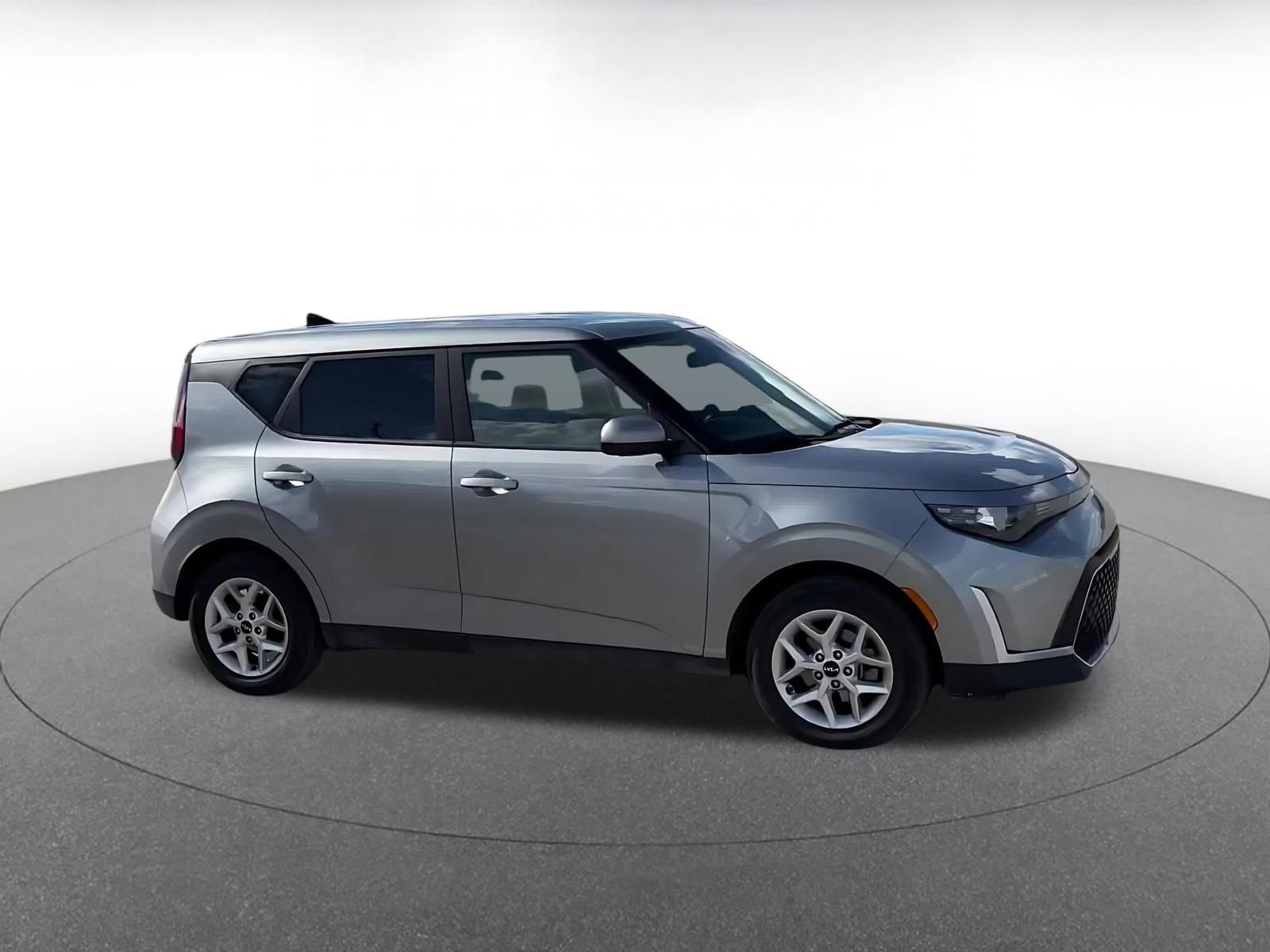 Used 2025 Kia Soul LX w/ LX Technology Package video 2