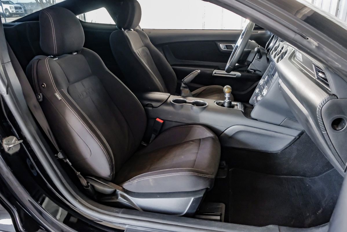 Used 2019 Ford Mustang Coupe image 30