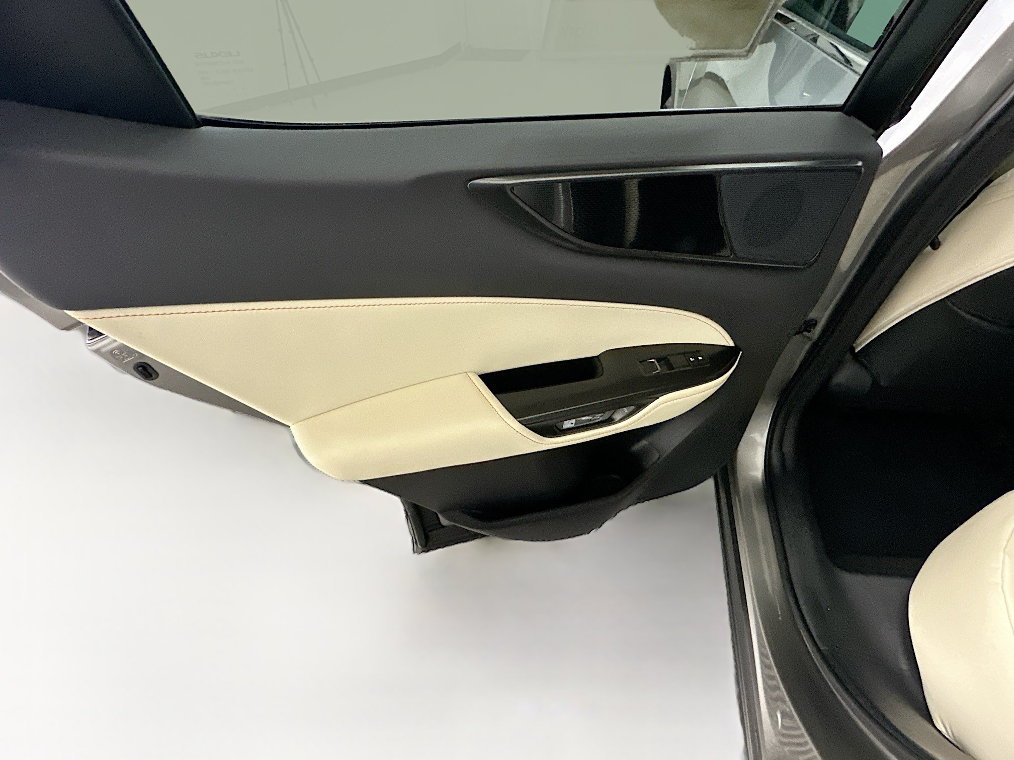 Used 2024 Lexus NX 350 AWD w/ Cold Area Package image 27