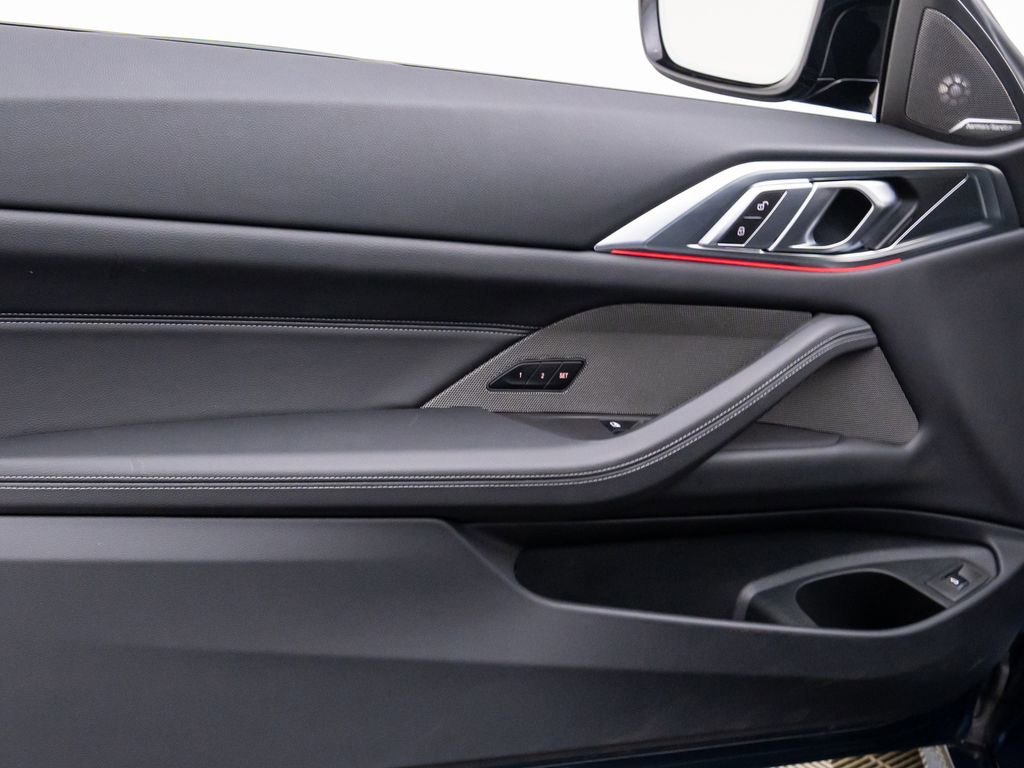 Used 2025 BMW 440i xDrive Coupe w/ Premium Package image 13