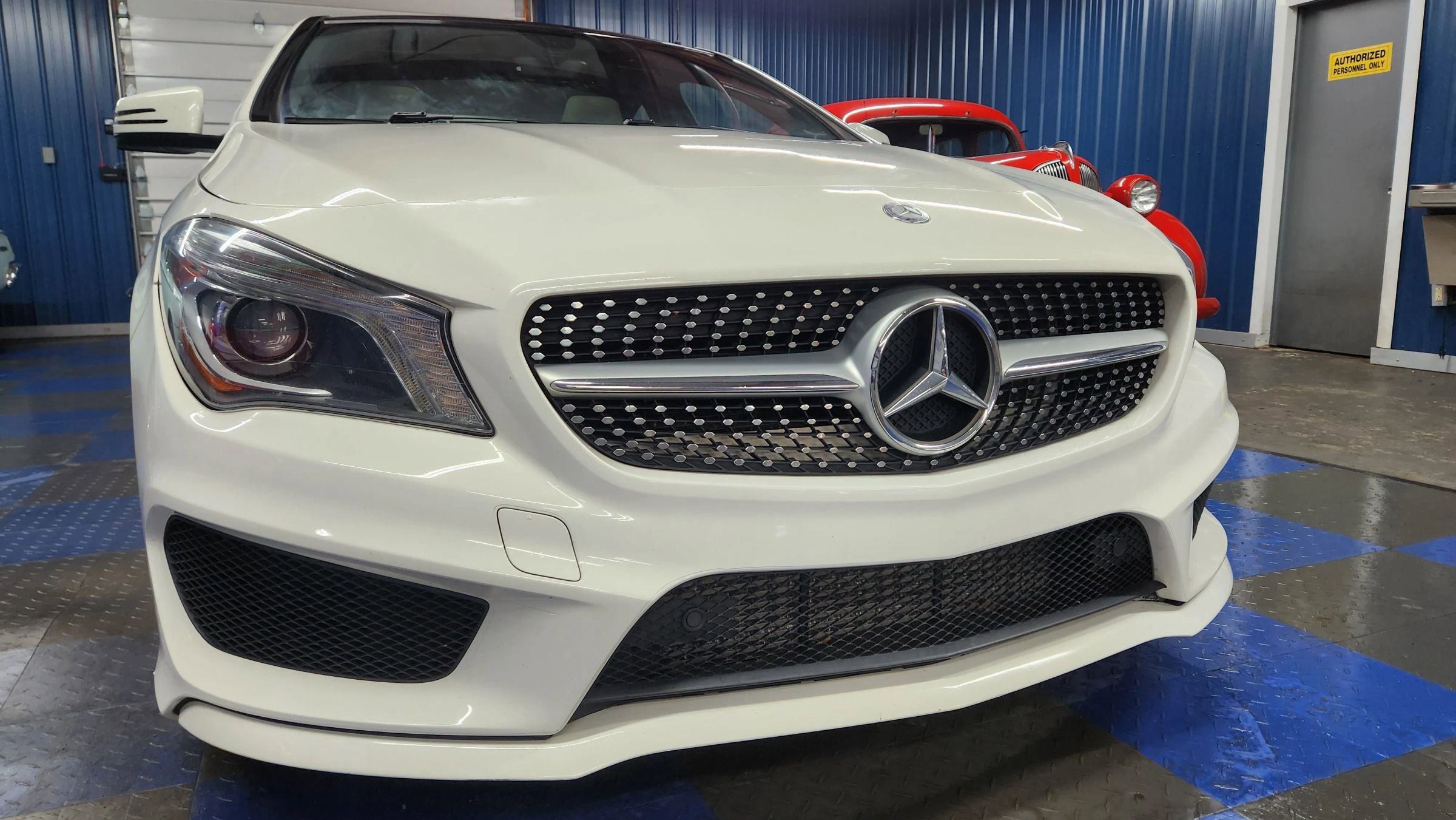 Used 2014 Mercedes-Benz CLA 250 4MATIC image 41