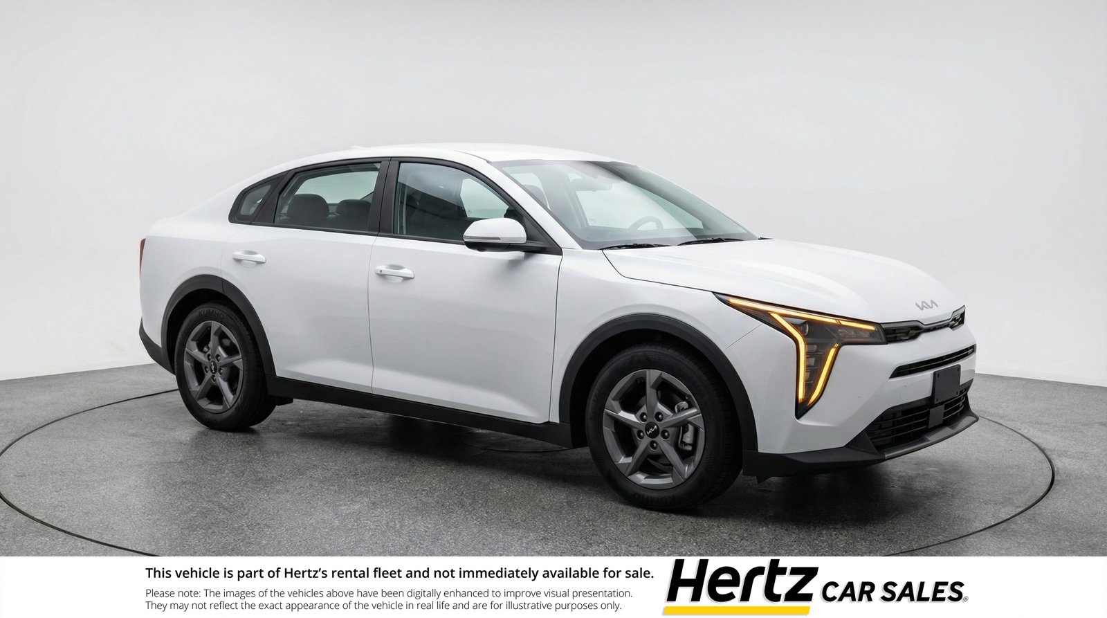 Used 2025 Kia K4 LXS image 1