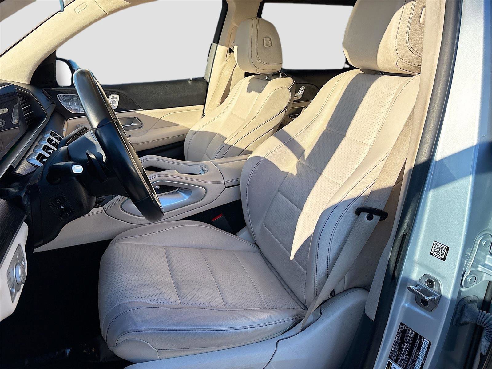 Used 2023 Mercedes-Benz GLS 450 4MATIC image 24