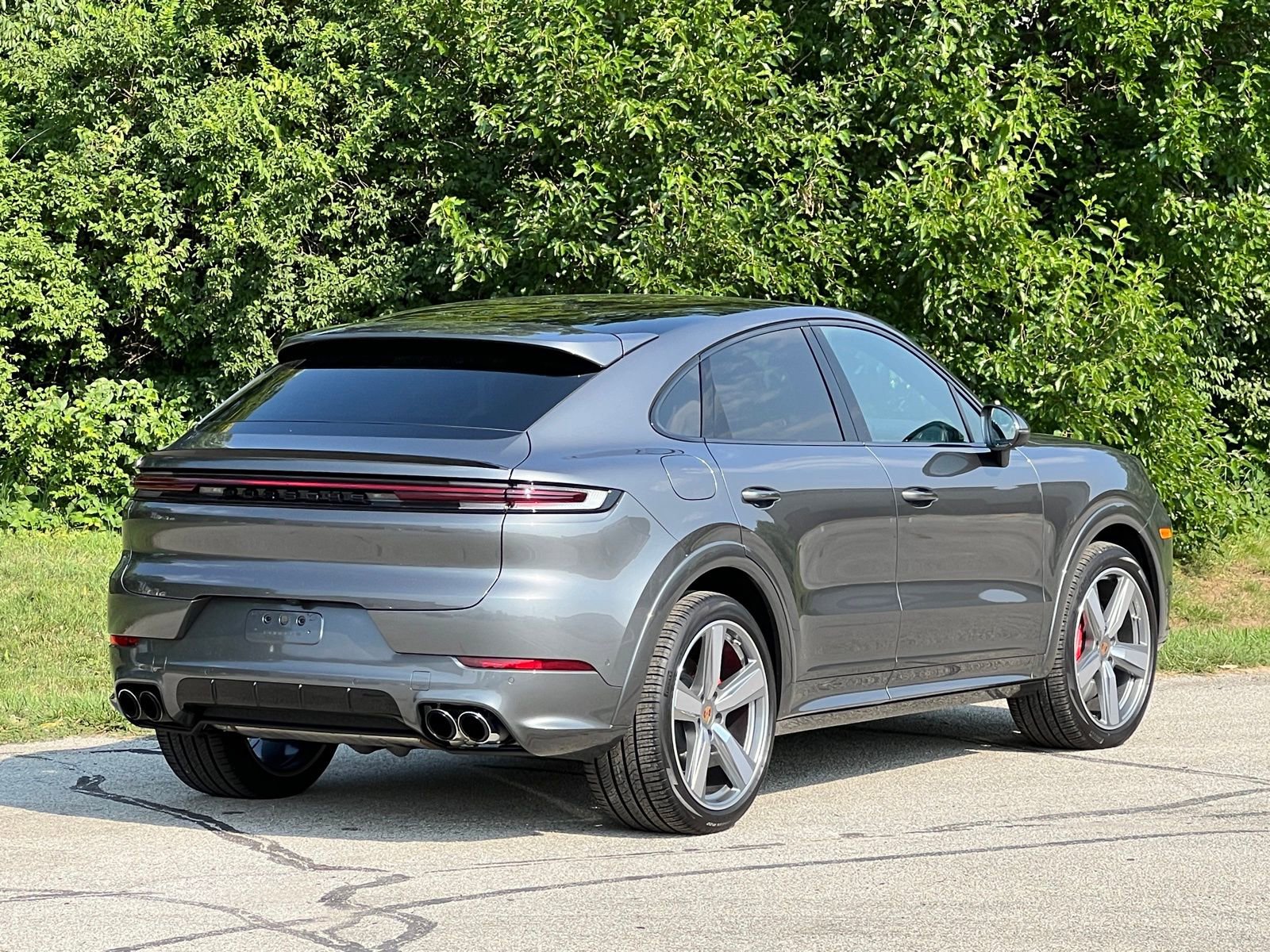 New 2025 Porsche Cayenne S image 6