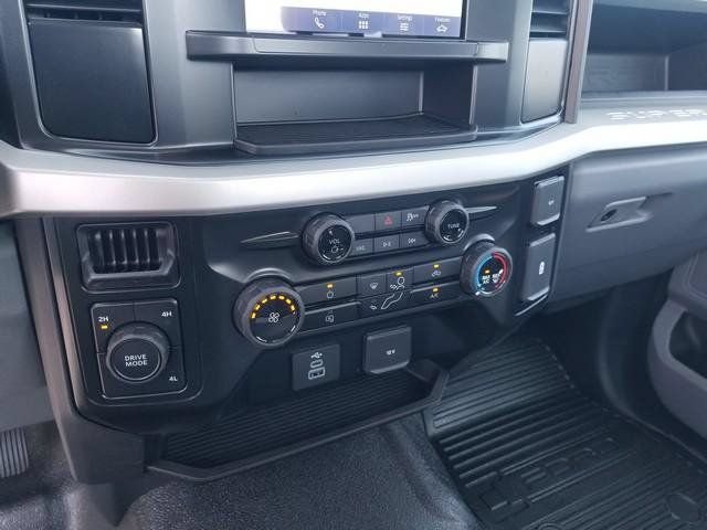 New 2026 Ford F550 4x4 Regular Cab Super Duty image 21