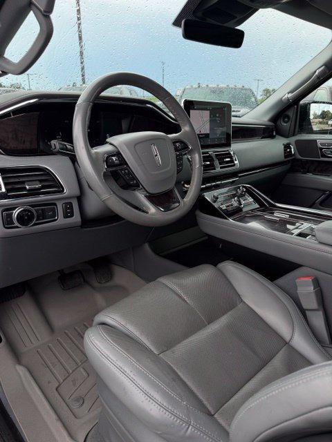 Used 2020 Lincoln Navigator Reserve w/ Equipment Group 201A Reserve RWD image 27