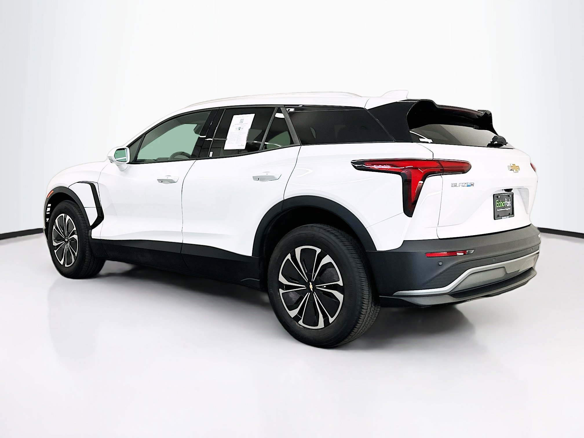 Used 2024 Chevrolet Blazer EV LT AWD/4WD image 5