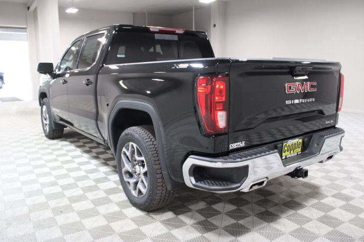 New 2026 GMC Sierra 1500 SLE AWD/4WD image 9