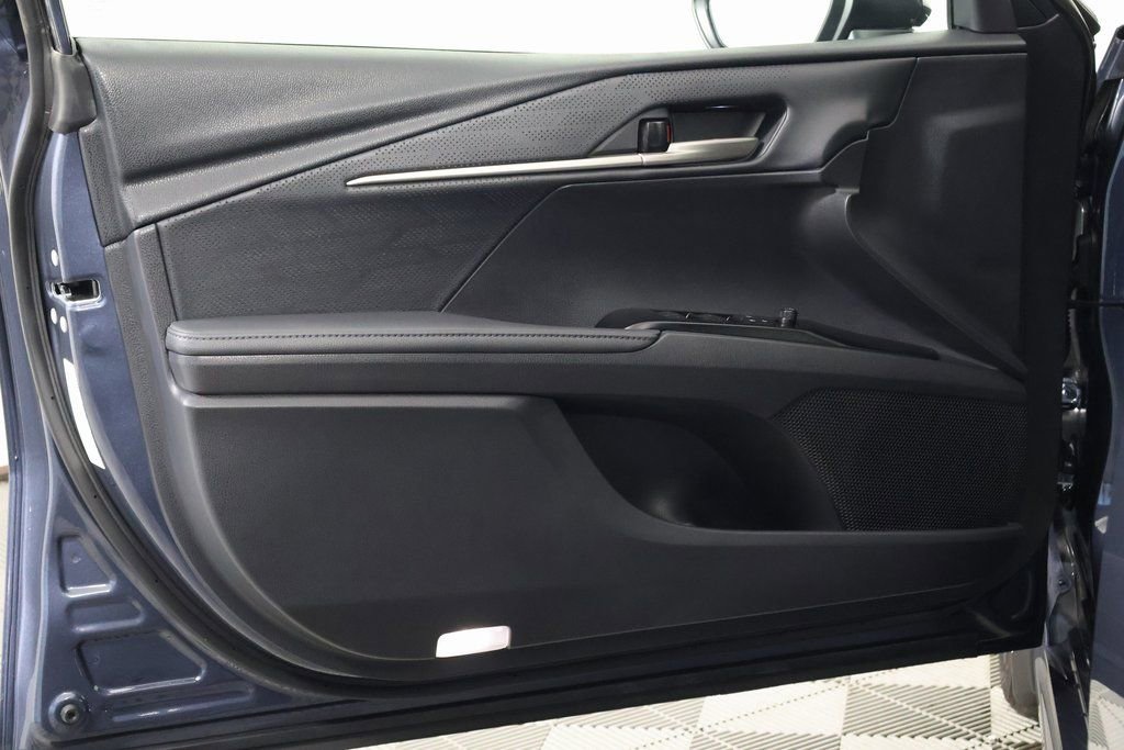 Used 2026 Toyota Camry XSE FWD image 12
