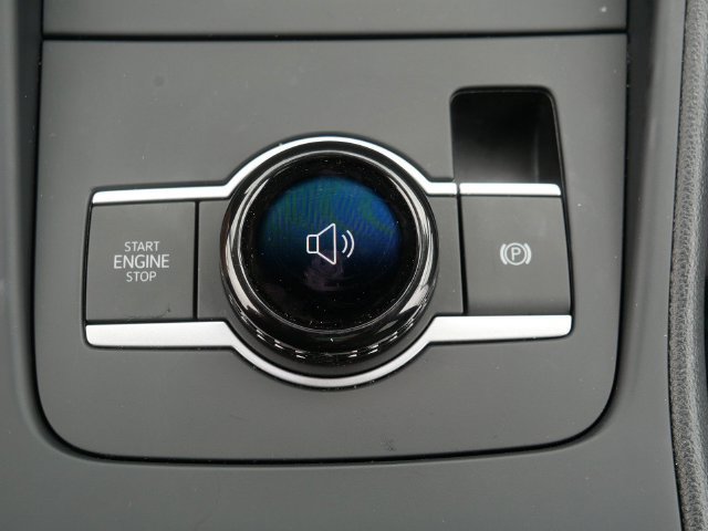 Certified 2026 Volkswagen Tiguan SE AWD/4WD image 31