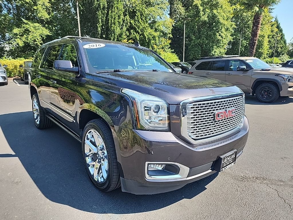 Used 2016 GMC Yukon Denali w/ Open Road Package AWD/4WD image 6