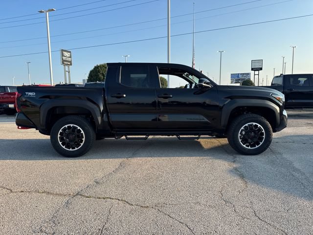 New 2026 Toyota Tacoma TRD Off-Road AWD/4WD image 7