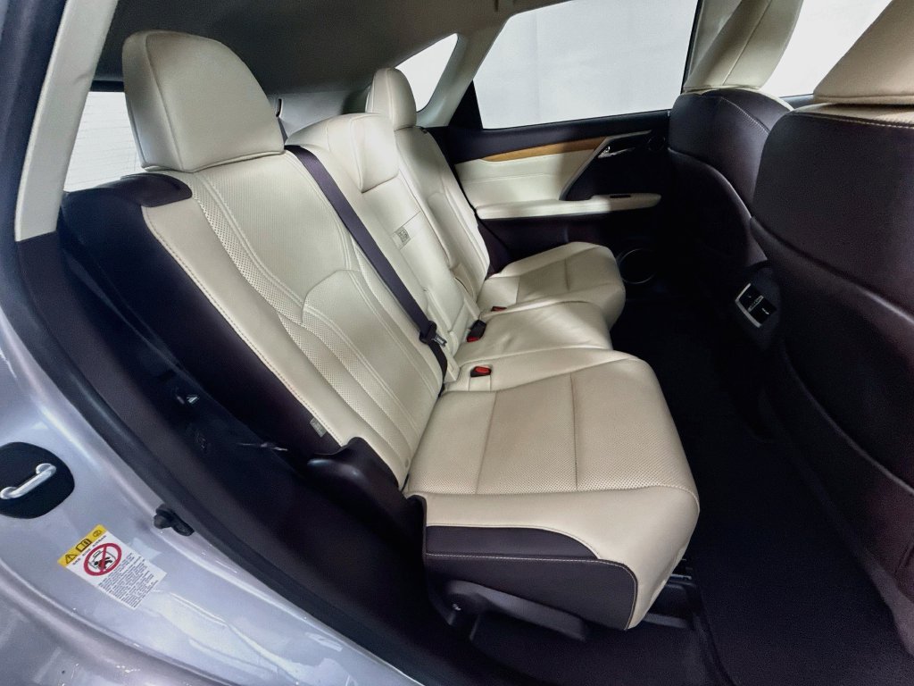 Used 2018 Lexus RX 350L FWD image 28