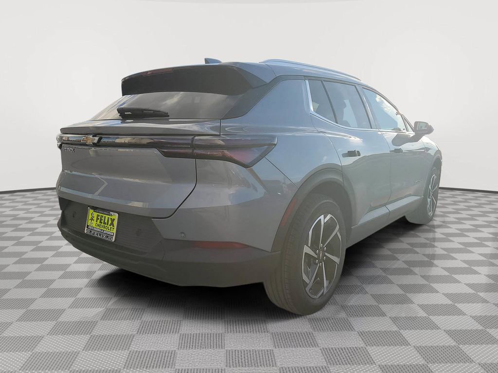 New 2026 Chevrolet Equinox EV LT image 3