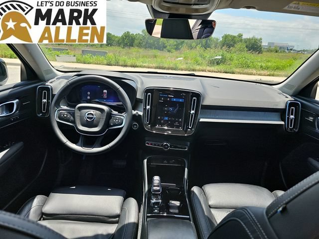 Used 2023 Volvo XC40 B4 Ultimate FWD image 20