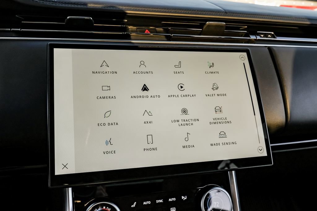Used 2022 Land Rover Range Rover SE image 26