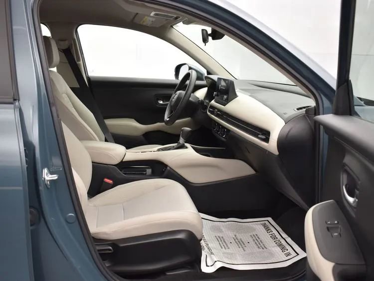 Used 2024 Honda HR-V LX image 18