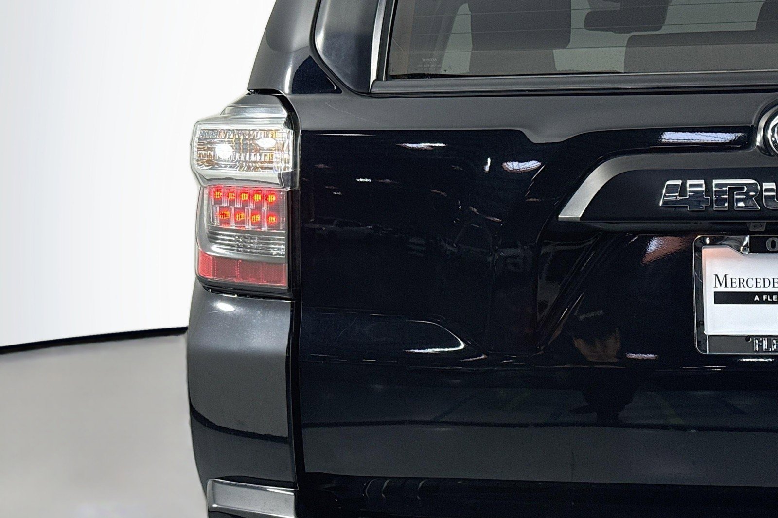 Used 2023 Toyota 4Runner TRD Off-Road image 14