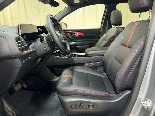 Used 2024 Chevrolet Traverse RS w/ LPO, Floor Liner Package image 14