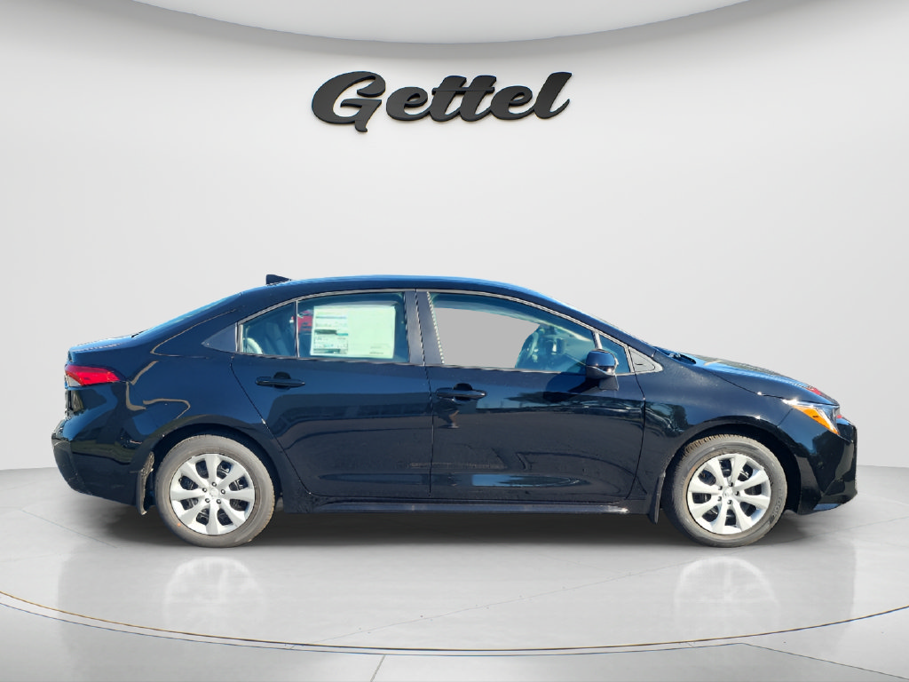 New 2027 Toyota Corolla LE FWD image 4
