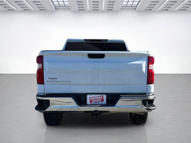 Used 2023 Chevrolet Silverado 1500 W/T w/ Trailering Package image 5