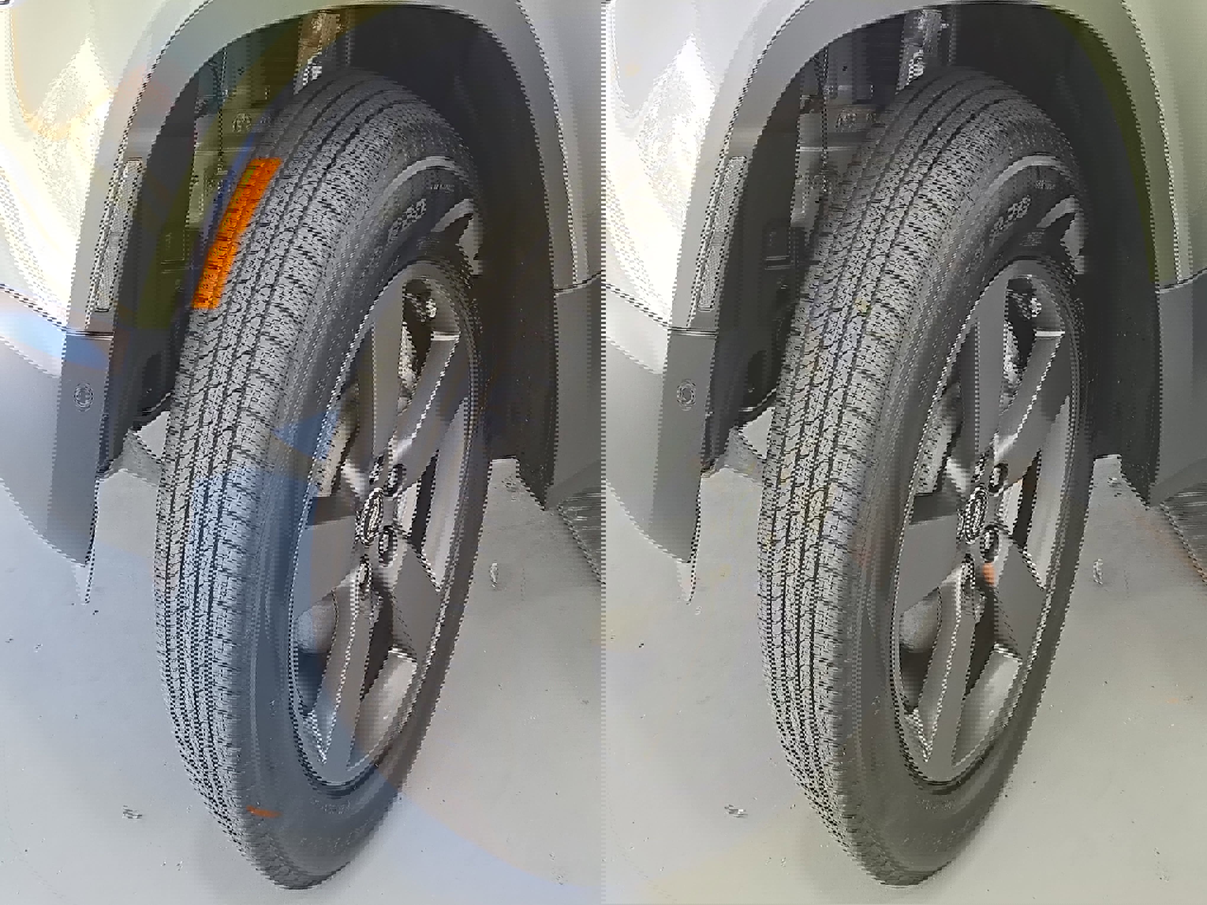 New 2025 Land Rover Defender 110 S image 32