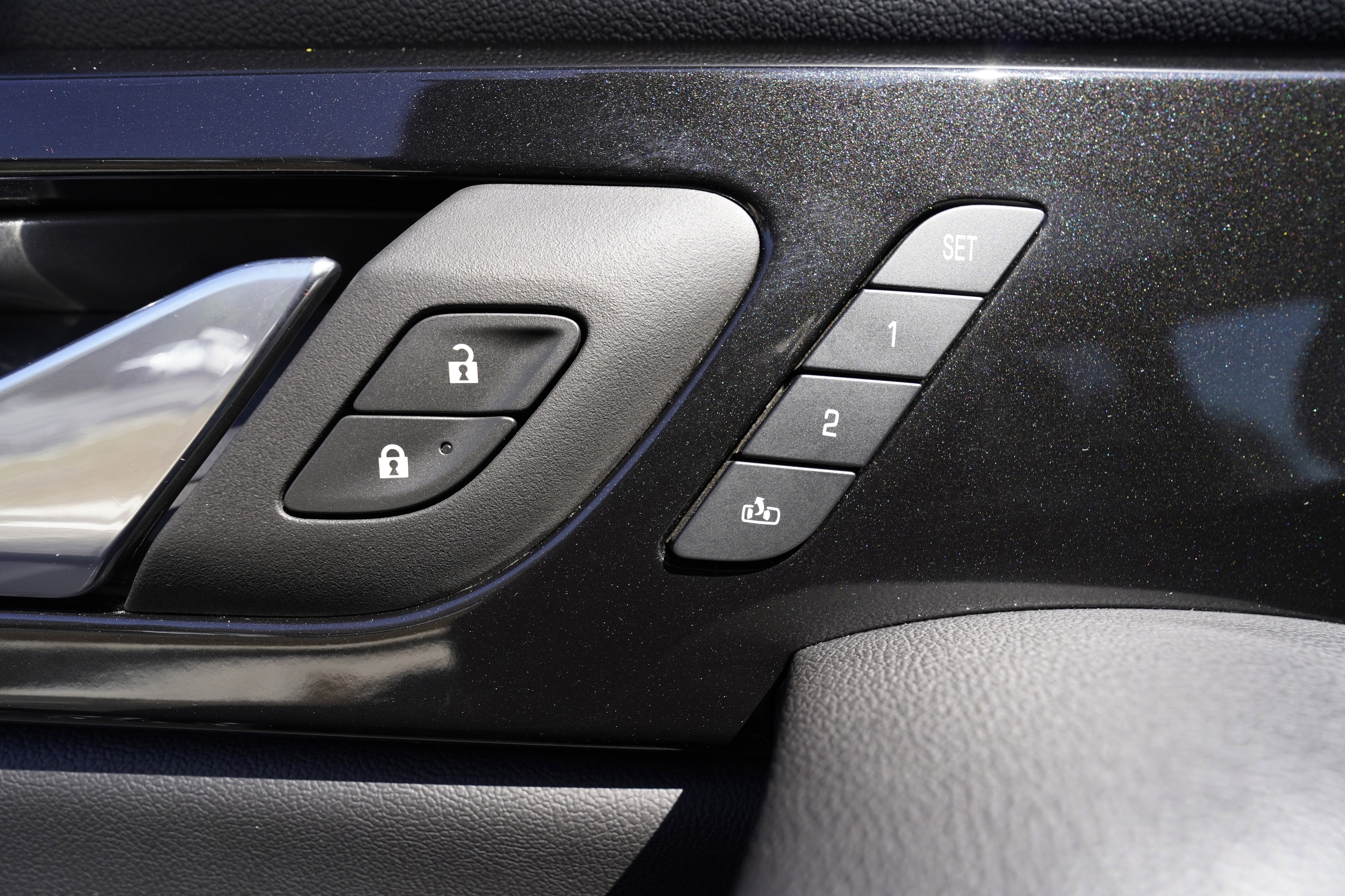 Used 2024 Chevrolet Blazer RS w/ Driver Confidence II Package image 33